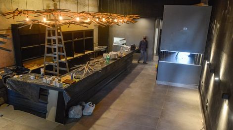 Los Andes | Los nuevos locales que se pueden ver en la calle San Martín, arteria que recobra movimiento en una de sus principales cuadras / Nicolás Ríos