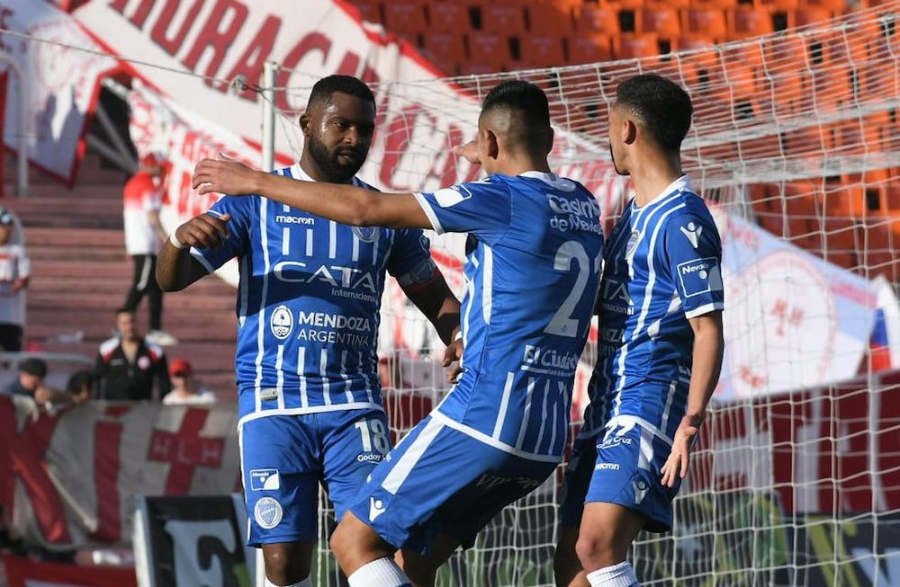 Apareció el Morro García y el Tomba le ganó al Globo y es finalista de la Copa Vendimia