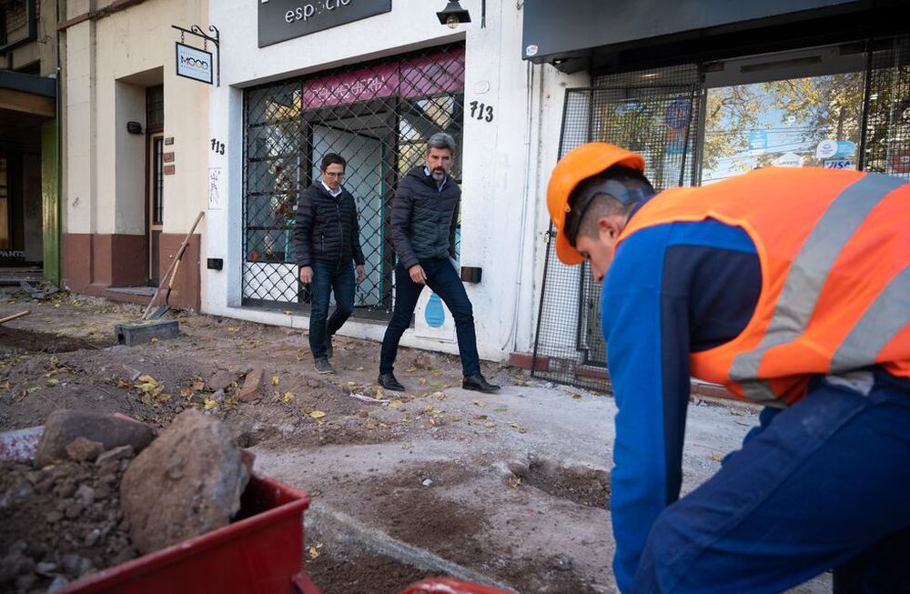 Ulpiano Suarez recorrió las obras de avenida Colón