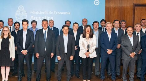 Los Andes | Sergio Massa recibió a los gobernadores para garantizar que las provincias tengan los fondos que permitan el pago de sueldos y aguinaldos de diciembre.