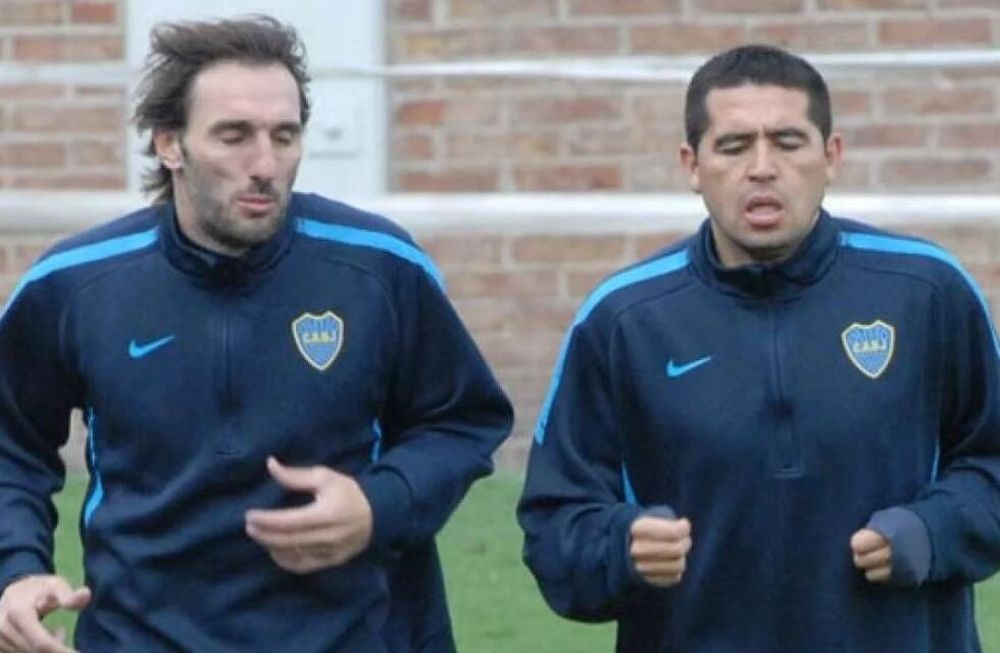 Riquelme echó a Schiavi, Saturno, Bracamonte y a todos los DT de inferiores en Boca
