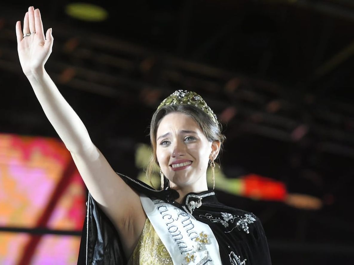Rocío Neila pasó de ser virreina nacional de la Vendimia a ser funcionaria de la Municipalidad de San Carlos.