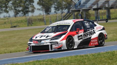 Los Andes | Julián Santero finalizó 10° y Bernardo Llaver 15° en la final del Súper TC2000 en el autódromo de Río Cuarto. La victoria fue para Leonel Pernía.
