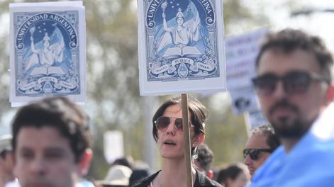 Imágenes de la marcha por el financiamiento universitario en Mendoza. Archivo Los Andes