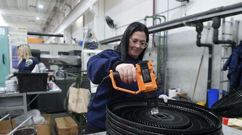 El empleo registrado sigue en caída por tercer mes consecutivo