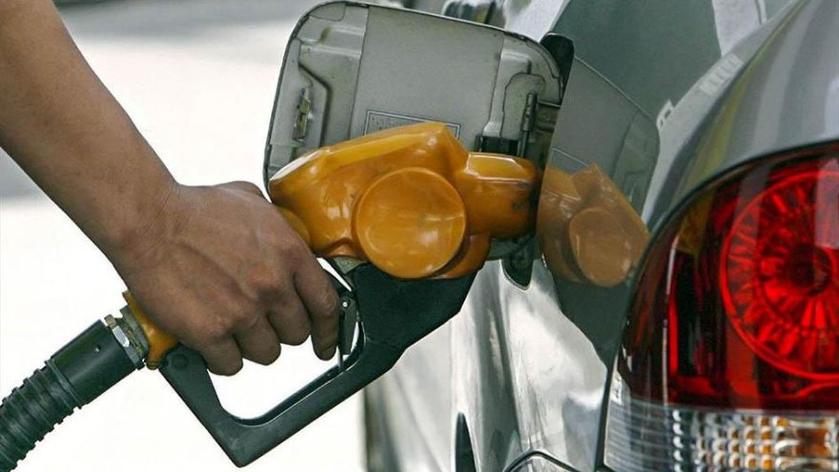 Combustibles: YPF no trasladará el aumento del crudo a los surtidores por 45 días