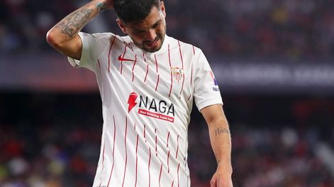Jesús Tecatito Corona sufrió rotura del peroné y del ligamento del tobillo izquierdo. Se perderá el Mundial Qatar 2022.