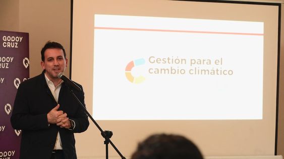 Diplomado en Gestión para el Cambio Climático: García Zalazar alentó a “difundir, sensibilizar y actuar en conjunto”