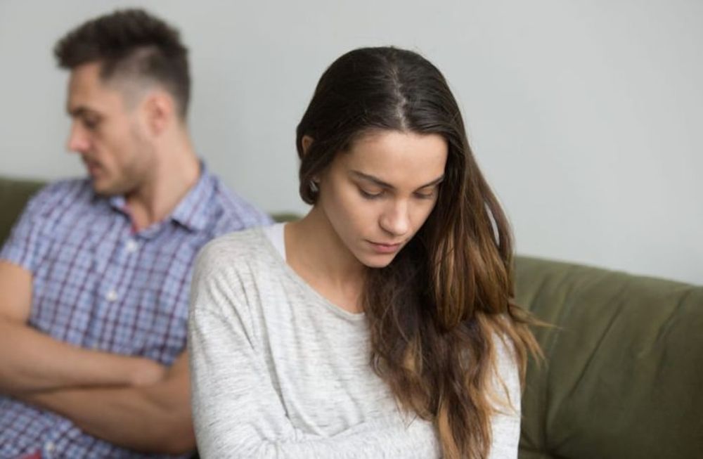 En esta nota te doy una serie de tips para que sepas cómo afrontar esas charlas complicadas y que siempre tratamos de evitar. Con un poco de perspectiva, podrás atravesarlas sin problemas.