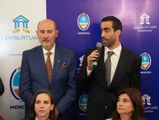 El ministro de Hacienda y Finanzas, Víctor Fayad, habló sobre los anuncios de Alfredo Cornejo.&nbsp;