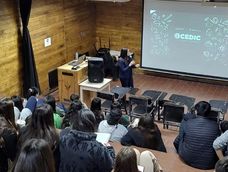 El Observatorio de Cibercrimen y Evidencia Digital en Investigaciones Criminales y TikTok, capacitaron a estudiantes y funcionarios judiciales en prevención y abordaje de ciberacoso.