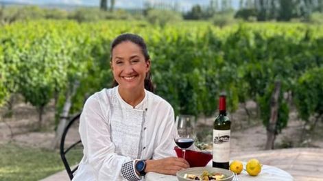 Los Andes | Sofía Pescarmona, tercera generación de la familia, inauguró en Bodega Lagarde un nuevo espacio gastronómico llamado Zonda. - Gentileza