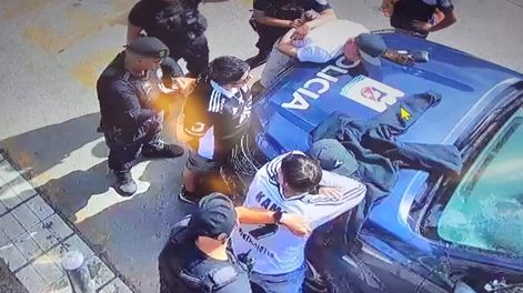 Los Andes | La “invasión” de hinchas de Colo Colo dejó 31 detenidos por desmanes en Mendoza