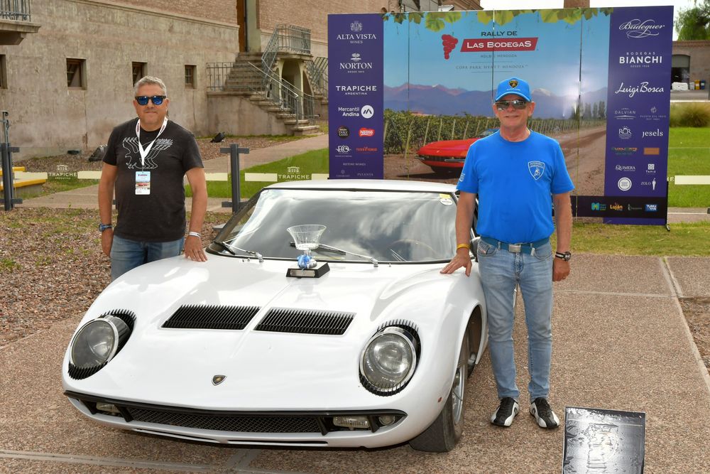 El Lamborghini Miura de 1967, ganador del premio a la elegancia