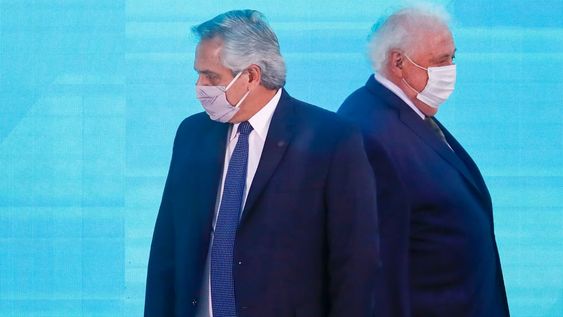 En el propio Gobierno admiten hoy que el Presidente regresará al Parlamento con su palabra devaluada y números que exponen la mayor crisis del país en lo que va del siglo.