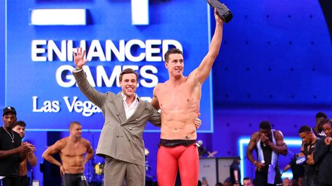 Los Andes | Maximilian Martin, cofundador y CEO de los Enhanced Games, junto al nadador griego Kristian Gkolomeev