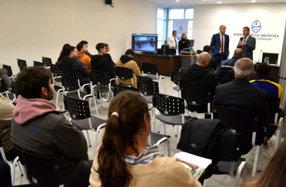 Esta primera convocatoria fue para aquellos que participaron en las llamadas fiestas clandestinas. Foto: Ministerio Público Fiscal