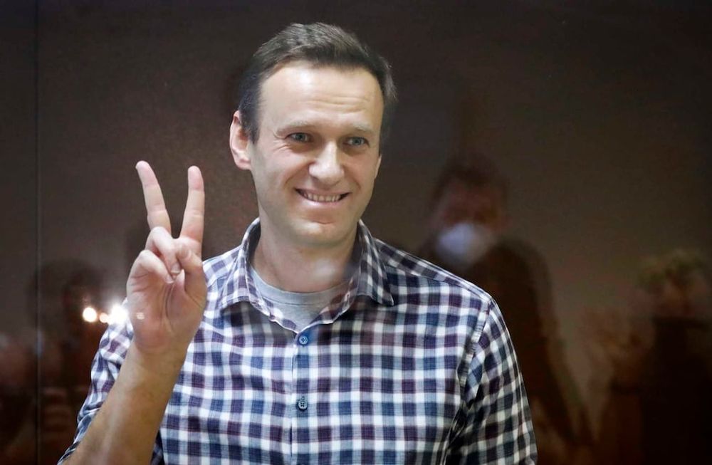 Rusia exige a Apple y Google retirar app ligada a Navalny. Foto: Alexander Zemlianichenko / AP