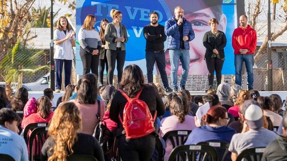 Cerró la etapa inicial de un programa de salud visual de acceso universal