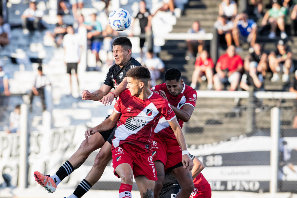 Dep. Maipú vs Dep. Riestra