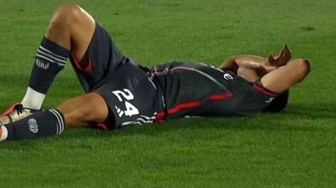 Los Andes | Marcos Acuña sufrió un problema muscular ante la Gloria (Captura)