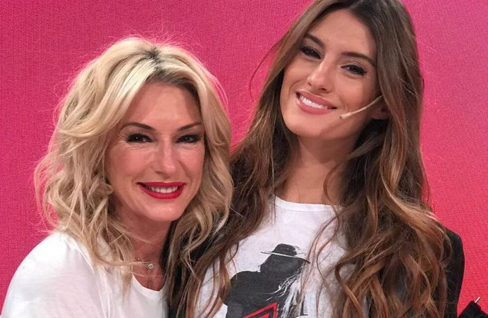"Mi mamá es pornográfica": la terrible acusación de Lola Latorre contra Yanina