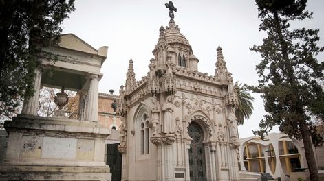 Aunque hay gente que pone en duda su “utilidad” frente a otras ciencias, la historia como saber sigue concitando interés y desatando pasiones.