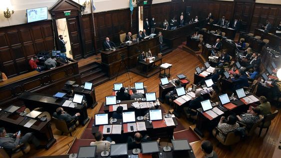 Se espera que se dupliquen mensualmente los casos que son resueltos con jurados populares en la justicia de Mendoza. Foto: Orlando Pelichotti / Los Andes