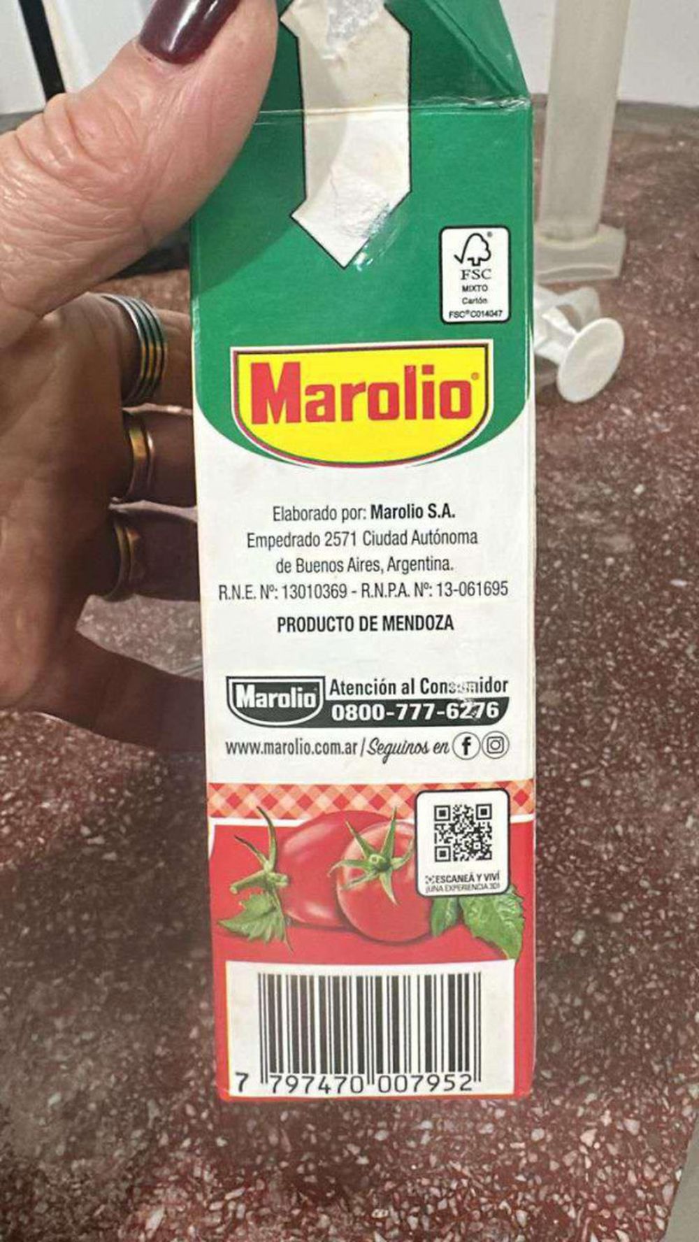 ANMAT ostrzega przed jednostkami rozdrabniającymi pomidory Marolio.