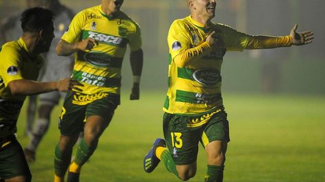 Copa Sudamericana: Con el regreso de Beccacece, Defensa y Justicia le ganó a El Nacional