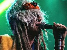 Boom Boom Kid: el ex Fun People toca en Mendoza. Boom Boom Kid: el ex Fun People toca en Mendoza.