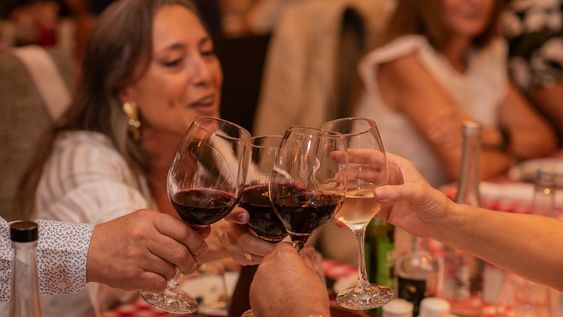 atencion fans de la comida italiana: por entradas agotadas, trevi tendra su segunda noche de homenaje en la tavolata ristorante atencion fans de la comida italiana: por entradas agotadas, trevi tendra su segunda noche de homenaje en la tavolata ristorante
