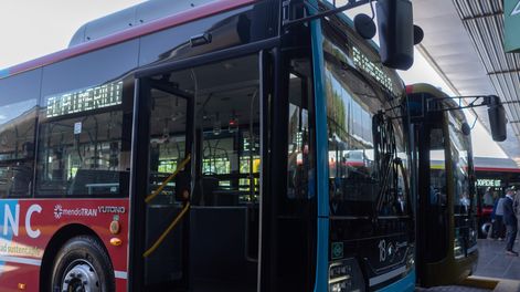Mendoza incorpora nuevos colectivos a GNC al sistema MendoTran