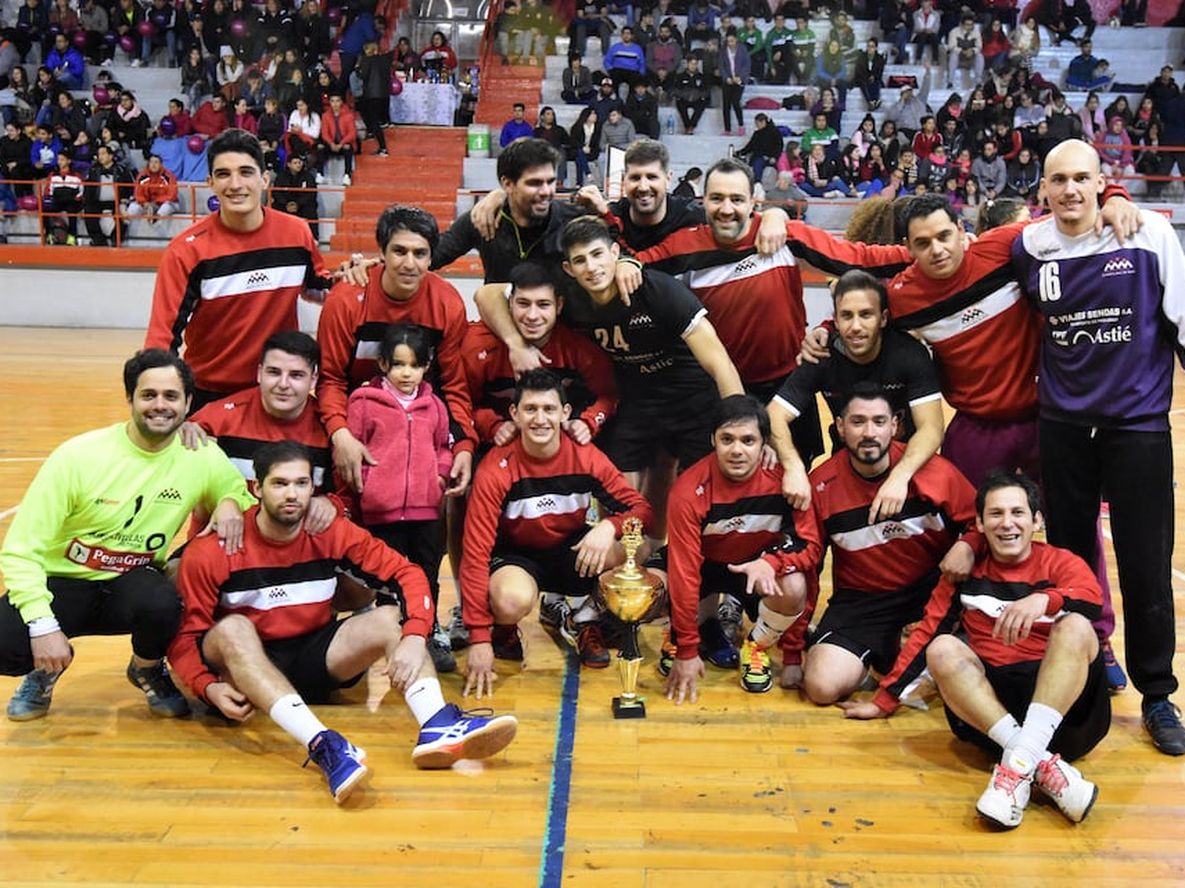 Muni de Maipú es el campeón invernal