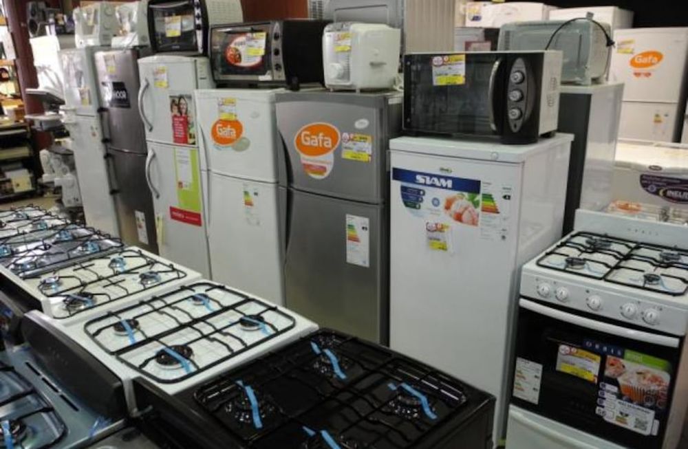 Hay poco stock de electrodomésticos en los negocios de la provincia