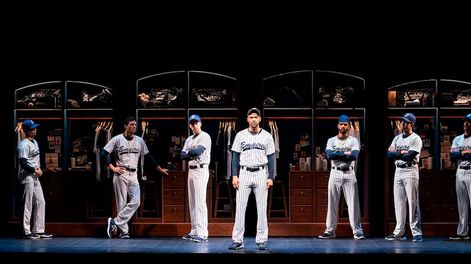 Los Andes | Take Me Out, obra que se representa en Broadway. Foto: AP.