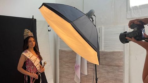 Los Andes | Cuenta regresiva: comenzó la producción de fotos para las Reinas de la Vendimia 2024 por Los Andes.