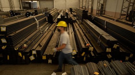Los Andes | Materiales. El hierro bajó de precio en los últimos días y se espera que el sector privado reaccione e inicie nuevos proyectos.