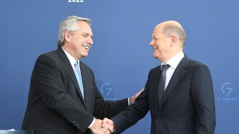 En Alemania el presidente aprovechó para pelearse en público con su vice y lanzarse a la reelección. / Foto: Presidencia de la Nación.