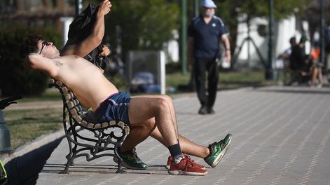 La ola de calor en Mendoza se extenderá hasta el próximo viernes. Foto: José Gutiérrez / Los Andes