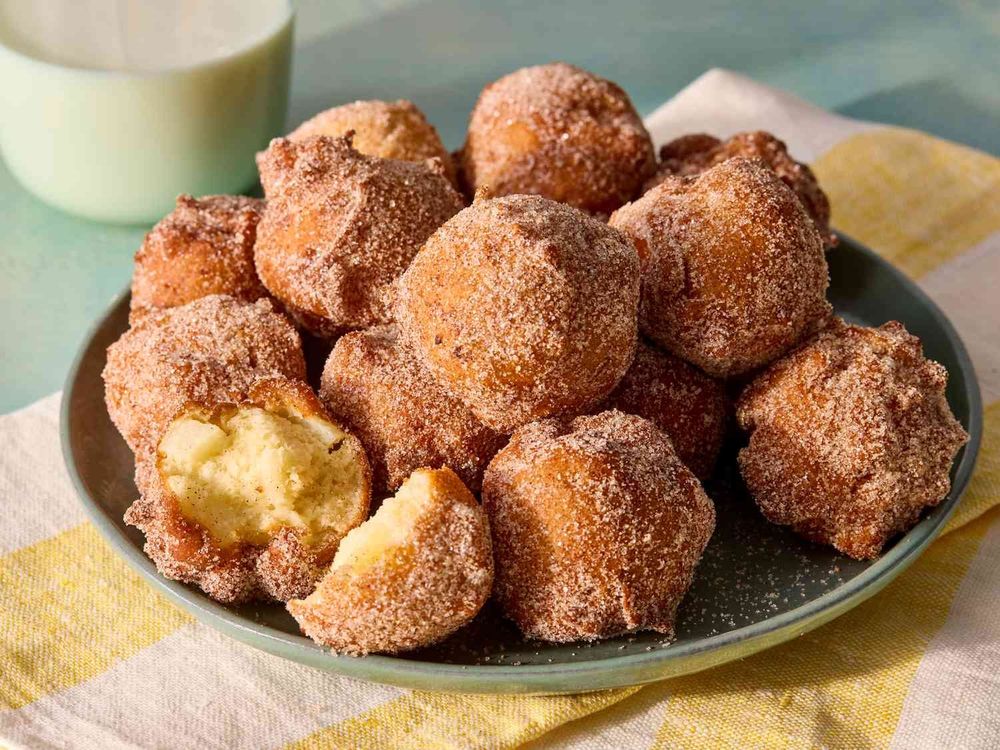 Cómo preparar buñuelos de manzana livianos y súper rápidos (3)