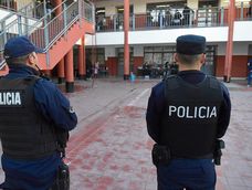 El protocolo incluye lineamientos para intervenir ante conflictos sociales, amenazas de explosivos y presencia de agresores armados.