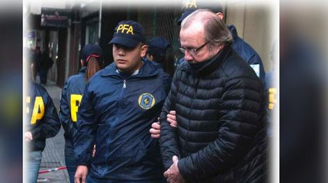 Dale tres al círculo rojo - Por Edgardo  R. Moreno