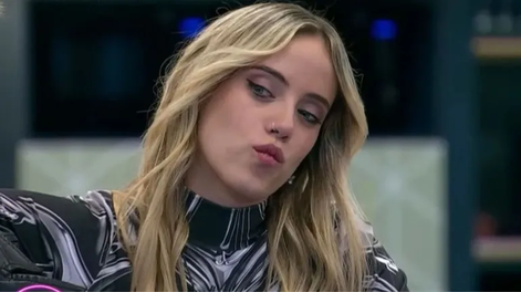 Denisse confesó que traicionó la confiansa de Bautista, previo a la final.