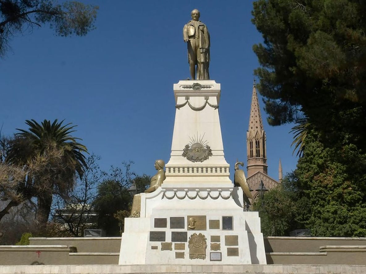 Plaza de Godoy Cruz. Foto: Orlando Pelichotti / Los Andes