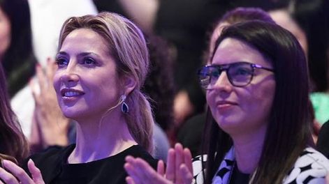Los Andes | Fabiola Yáñez y Ayelén Mazzina en el 1° Encuentro de Mujeres Latinoamericanas que se hizo el año pasado en Brasil. Foto IG @fabiolaoficialok