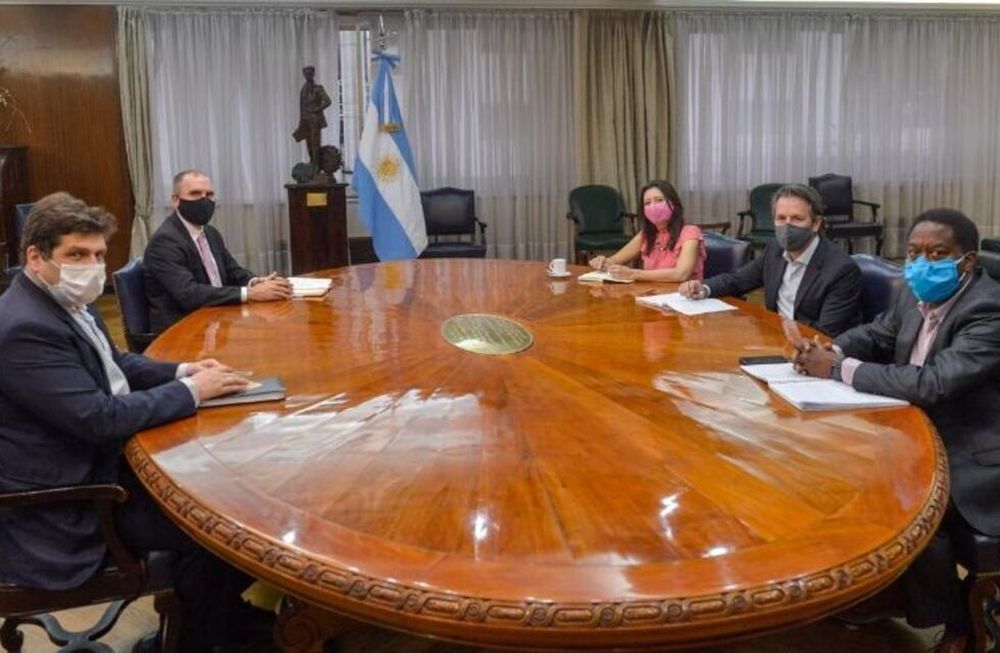 El FMI en Argentina: déficit fiscal menor a 4,5% y emisión monetaria en la mira