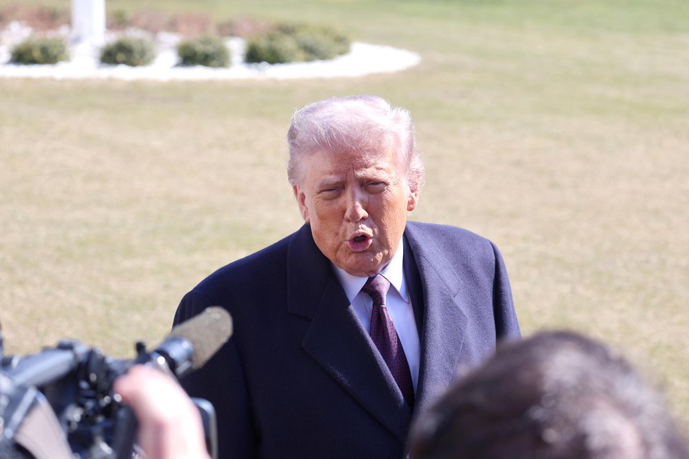 Donald Trump admitió la posibilidad de una toma de control amistosa en Cuba