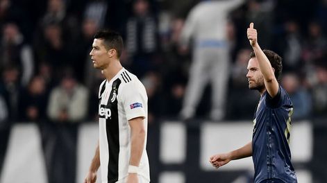 El United le dio vuelta el partido a la Juventus y Solari se afirma en el banco del Madrid