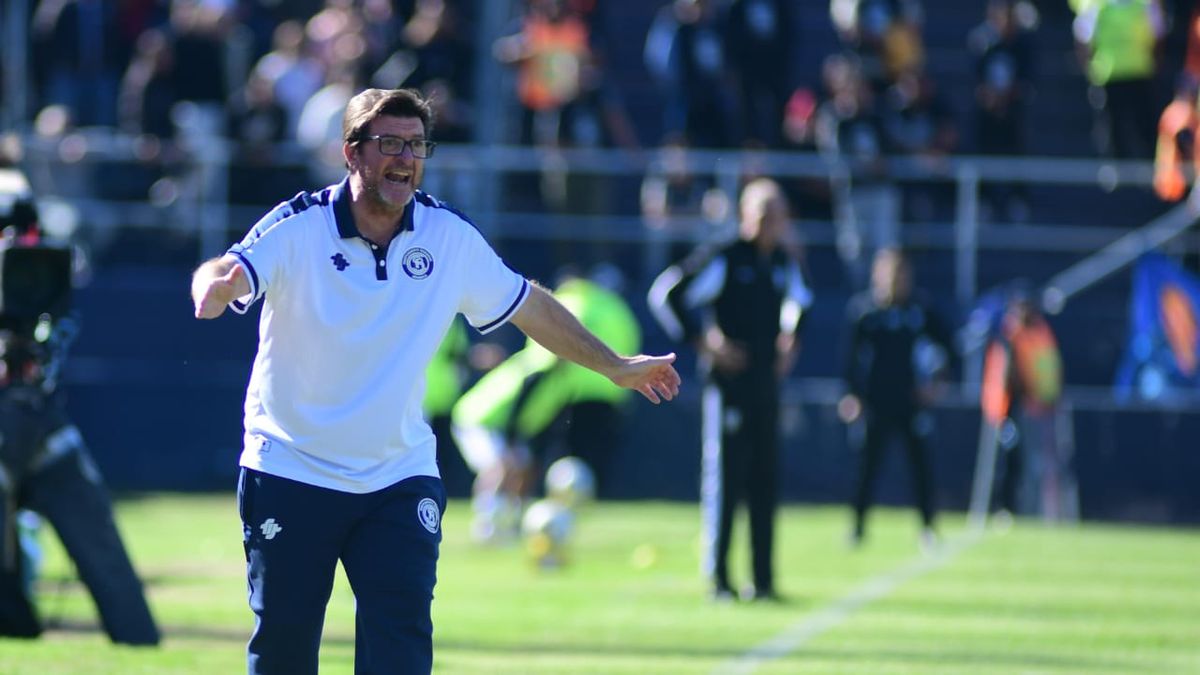 El fenómeno Independiente Rivadavia: ¿Qué más se le puede pedir a Alfredo Jesús Berti?